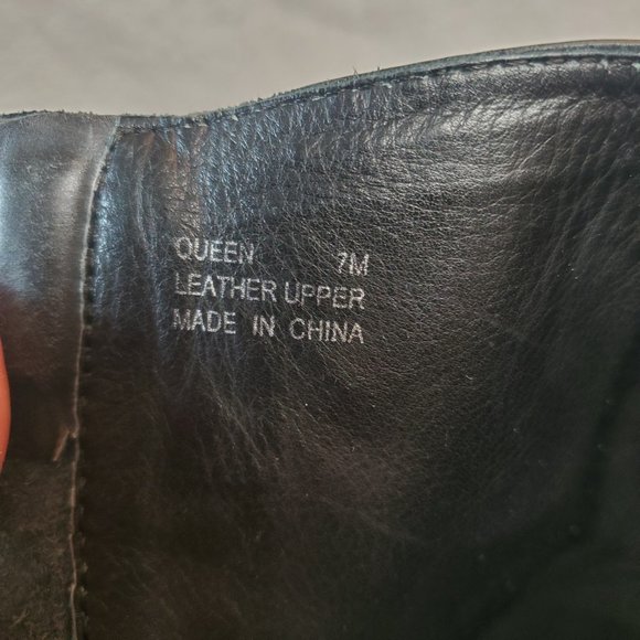 Modern Vice Queen Leather Boots - Picture 8 of 14